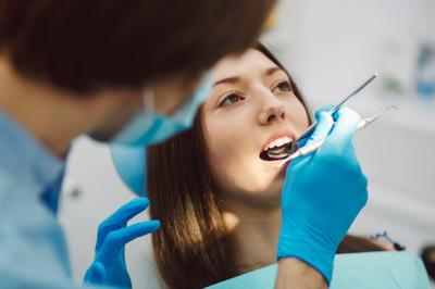 2024年新的天津牙科收费价目表更新牙齿矫正种植牙费用详情
