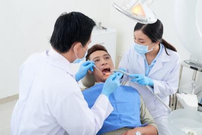 哪些因素会影响牙齿矫正的效果？正畸后如何保持口腔卫生？