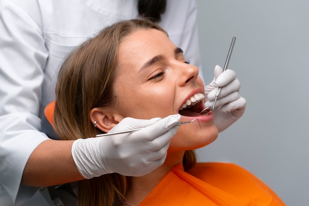 小诊所矫正牙齿可靠性