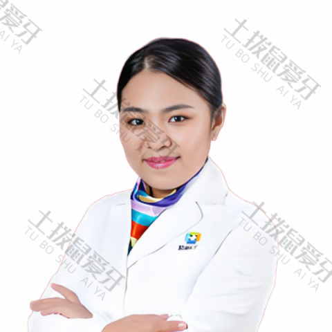鲍泓