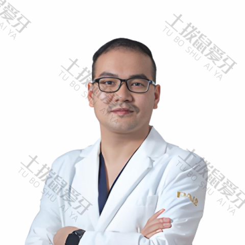 李永华