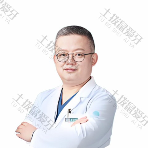 李璞
