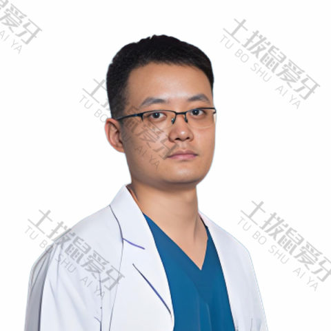 李东东