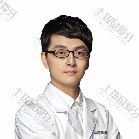 杨小龙