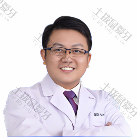 李瑾