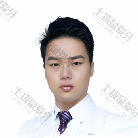 李玉根