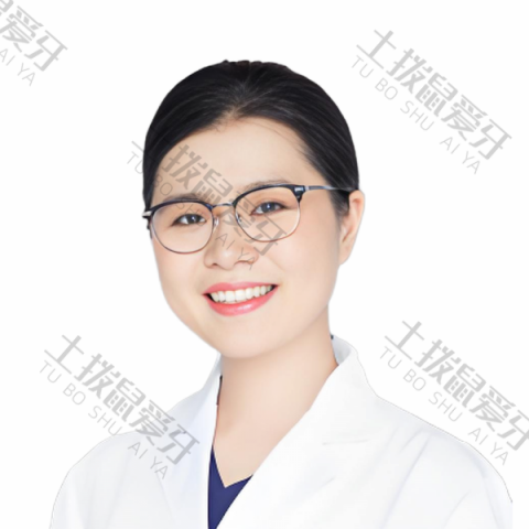 徐薇