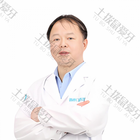 龚军华