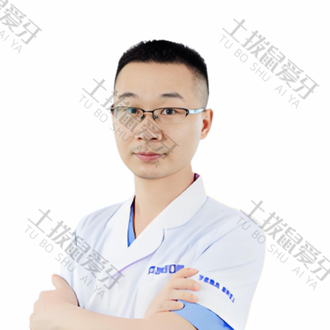 万育相