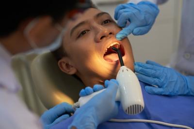种植牙半口有几种方式？半口种植牙技术解读
