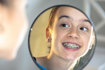 牙齿正畸的流程是啥？青少年牙齿矫正大概多长时间？