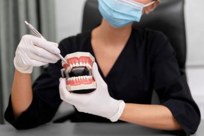 10岁儿童牙齿治疗咨询问题，去口腔医院治疗价格和过程是怎样？