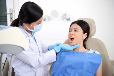 隐形矫正牙齿多少钱？矫正过程中不应该做什么？