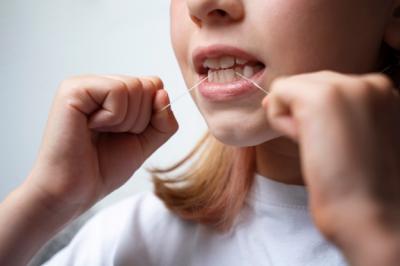 怎样预防儿童牙齿反颌？正畸后要特别注意哪些？