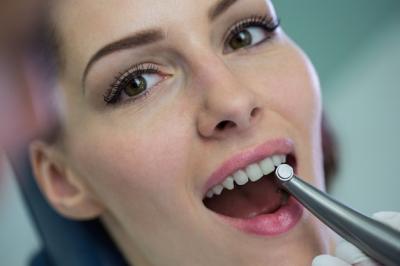 矫正牙齿要多少钱？矫正牙会影响颧骨位置吗？