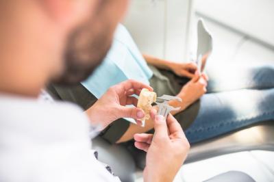 2024年种植牙可以医保报销吗？十大品牌种植牙价格一览